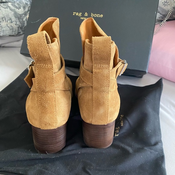 Rag & Bone Walker Boots in brown Suede! 7.5 EUC - Picture 5 of 8